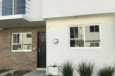 Casa En Venta Coto La Stravagante Girasoles Acueducto Zapopan Jal