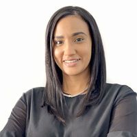 Shantall Santana - TROPICAL LIVING DR