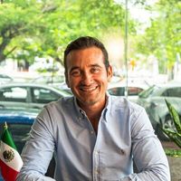 Humberto González