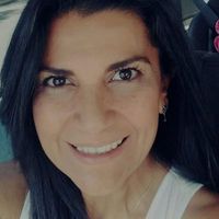 Ada Guzmán