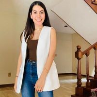 Claudia Giron