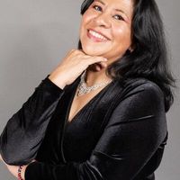 FABIOLA IZQUIERDO