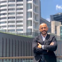 Luis G Mercado