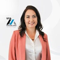 Myrna Flores
