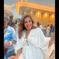 CECILIA VELAZQUEZ