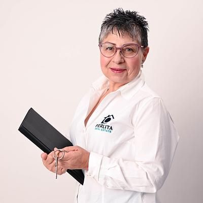 PERLITA CABRERA