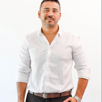 hugo carrion