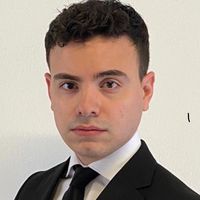 Carlos Elizondo