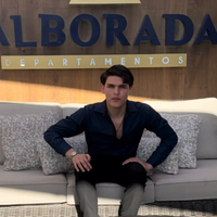 FERNANDO FLORES