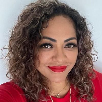 Sandra Flores