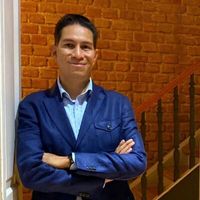 Juan Flores