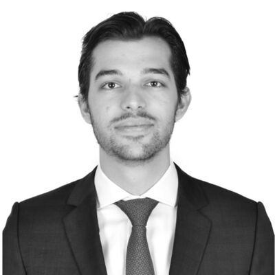 Raul De la Garza Lamas