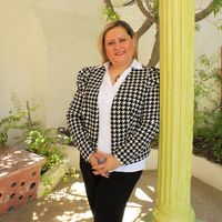 Edith Lavandera