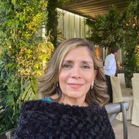 Claudia d Argence