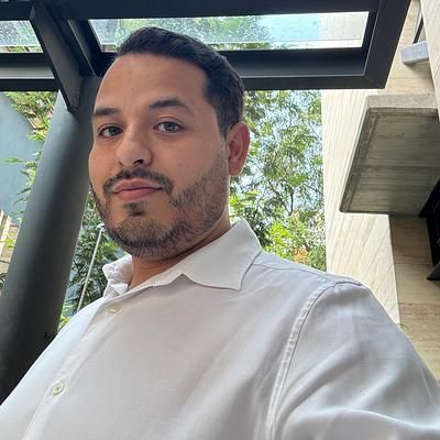 Alex García