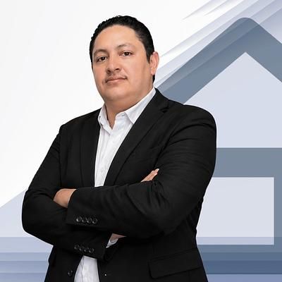 Pedro Flores
