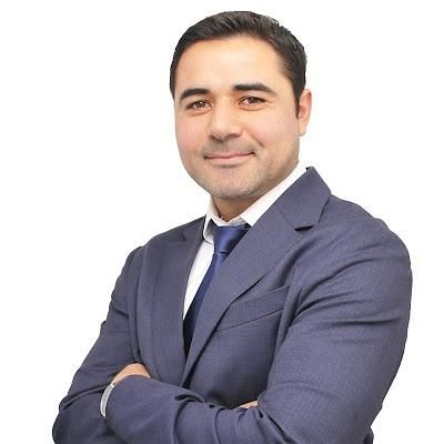 Román Mendoza