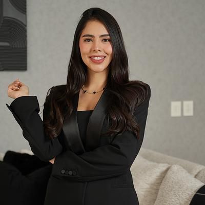 Scarlett Ruiz