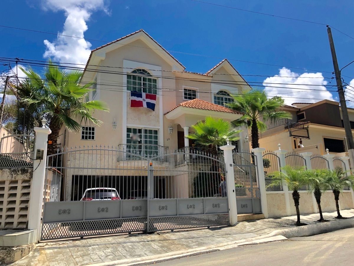 2 de 22: Venta Casa 5 habitaciones  Los Rios