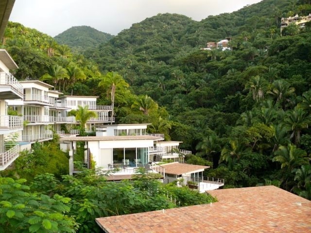 Casas Nuevas a la Venta en Condominio Rio Amapas , Puerto Vallarta