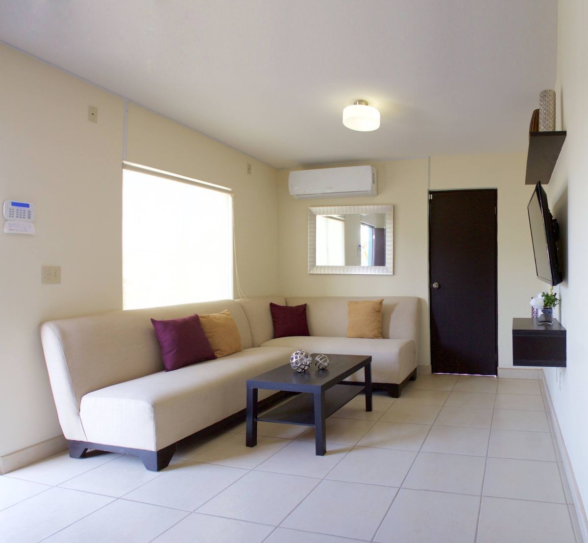 4 de 8: Sala
