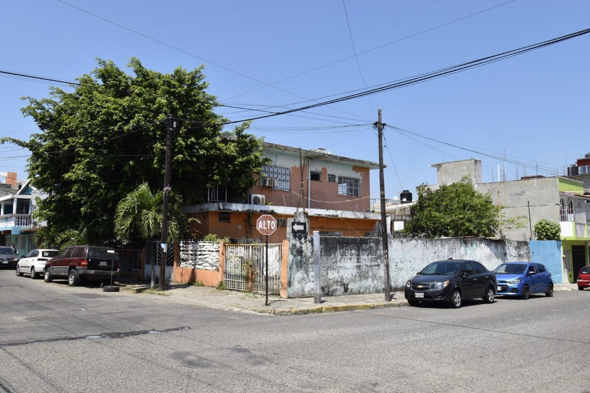 CASA EN VENTA COLONIA EL AGUILA, foto 1 de 5