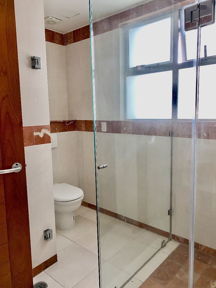 Departamento a la Renta en Torres Myth, Country Club, - Foto 15