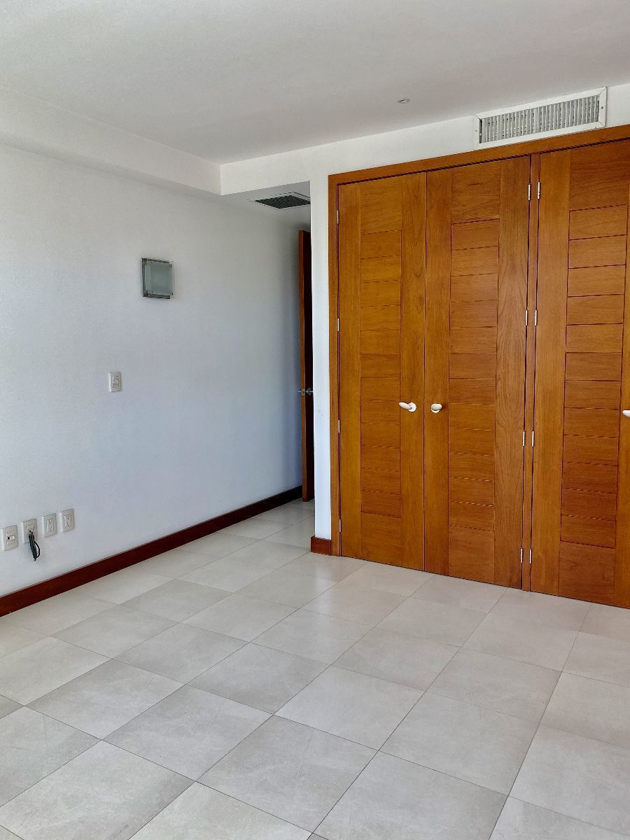 Departamento a la Renta en Torres Myth, Country Club, - Foto 20