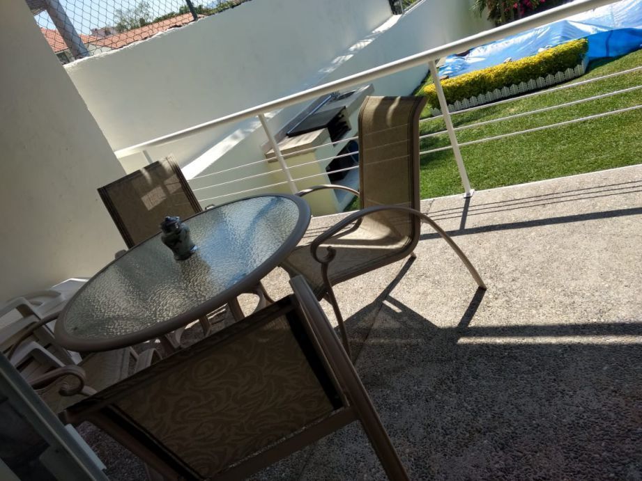 9 de 18