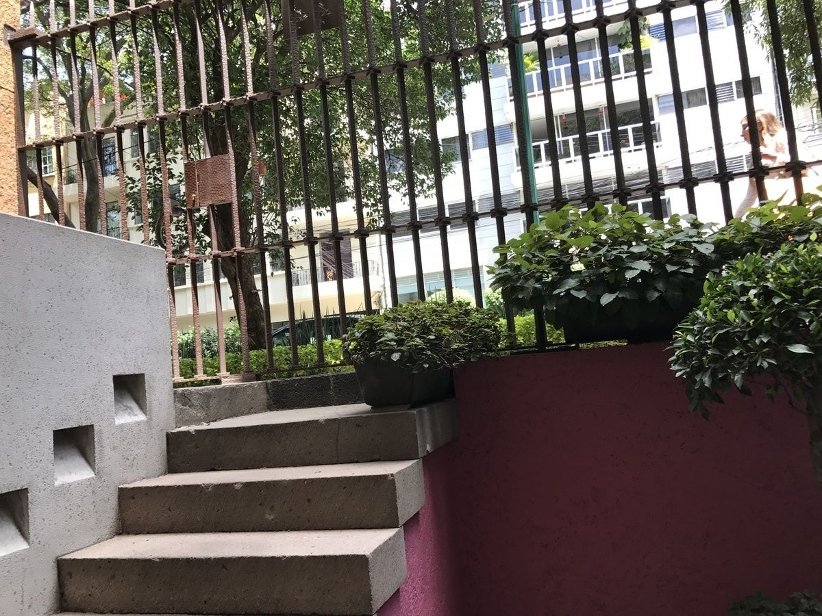 22 de 28