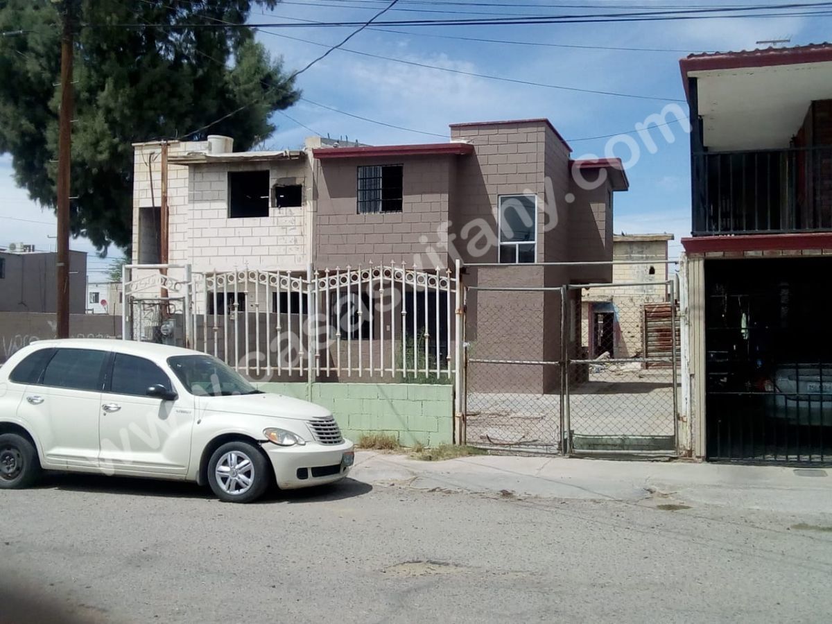 Casa en Venta en Mision Virreyes en Mexicali | EasyBroker