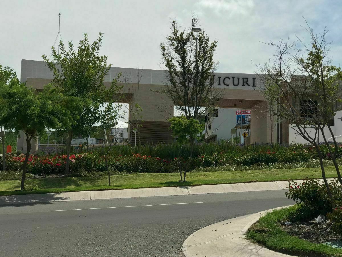2 de 9: Terreno en venta Condominio  Jicuri, Zibata, Qro.