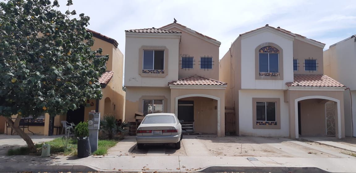 Casa en Venta en Barcelona Residencial en Mexicali | EasyBroker