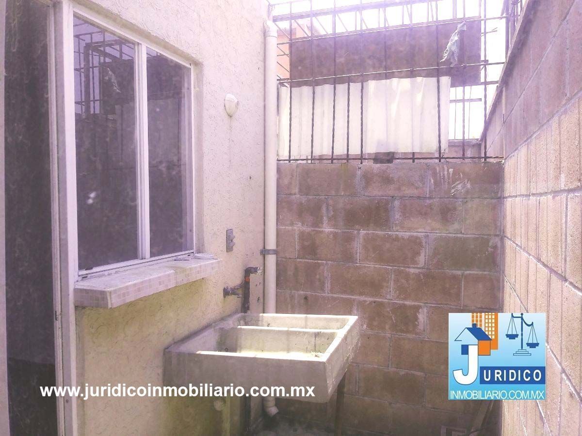 SE RENTA BONITA CASA EN PUEBLO NUEVO CHALCO | EasyBroker