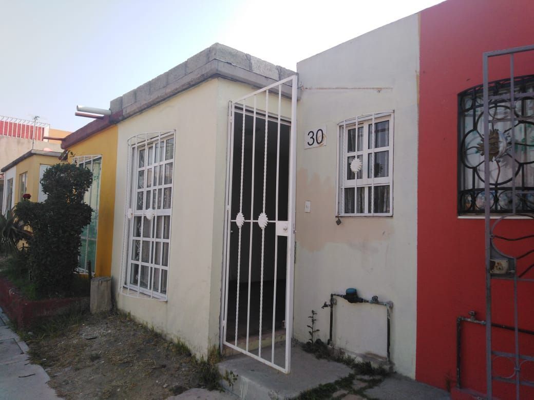 CASA EN VENTA EL DORADO HUEHUETOCA EDO DE MEX. | EasyBroker