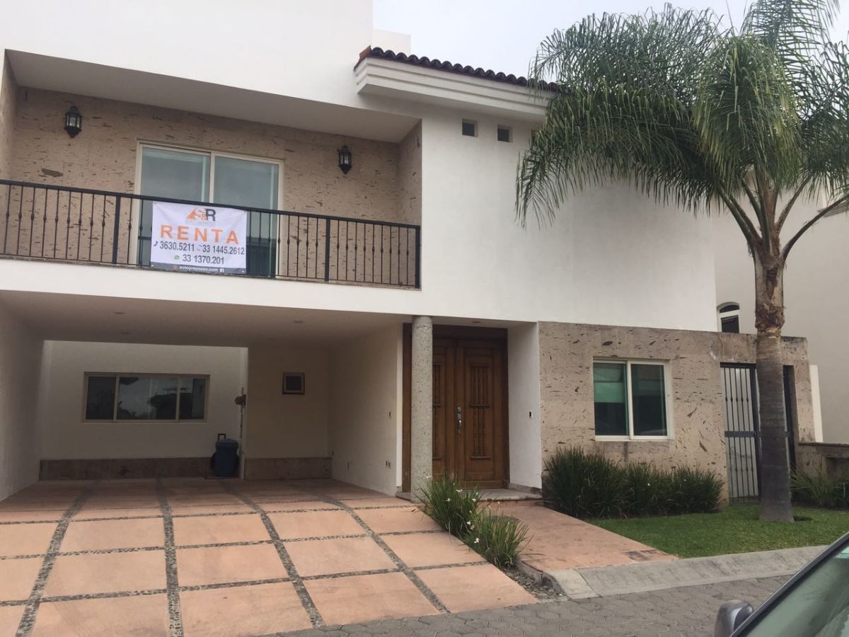 CASA EN RENTA EN RESIDENCIAL VIRREYES | EasyBroker