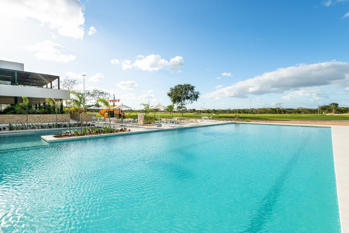 Lotes en Venta
Club de Golf
Chichén Realty