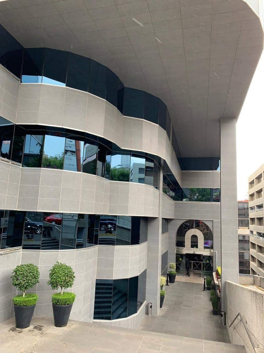 Renta desde 130m2 hasta 250m2