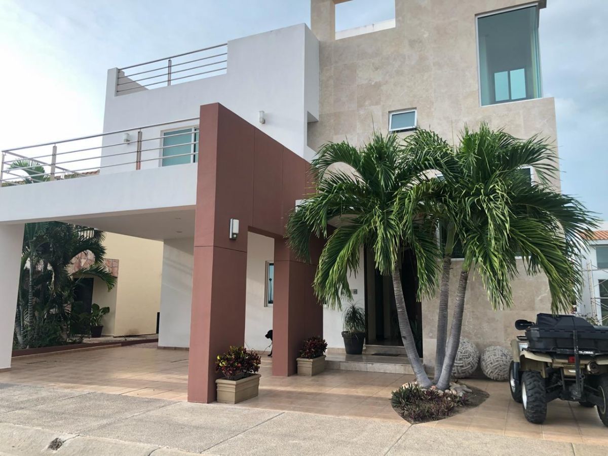 Casa en venta en Marina Real, Marina Mazatlán | EasyBroker
