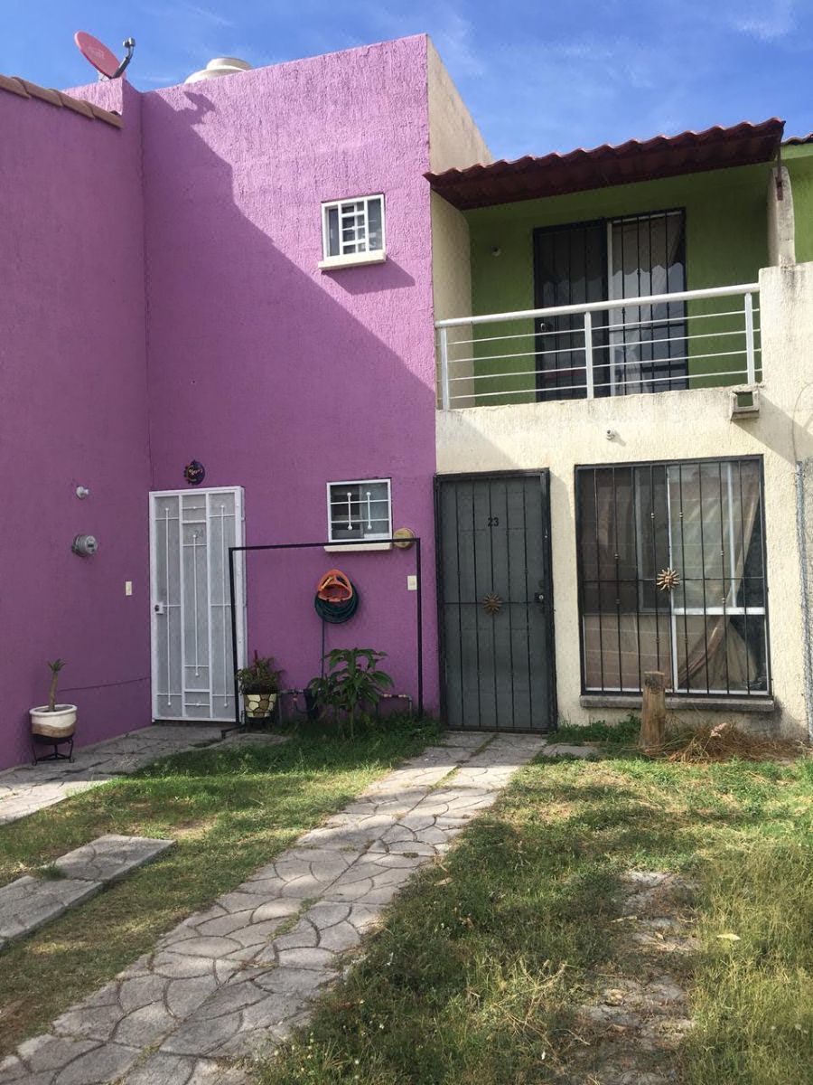 Casa en Paseo de los Agaves