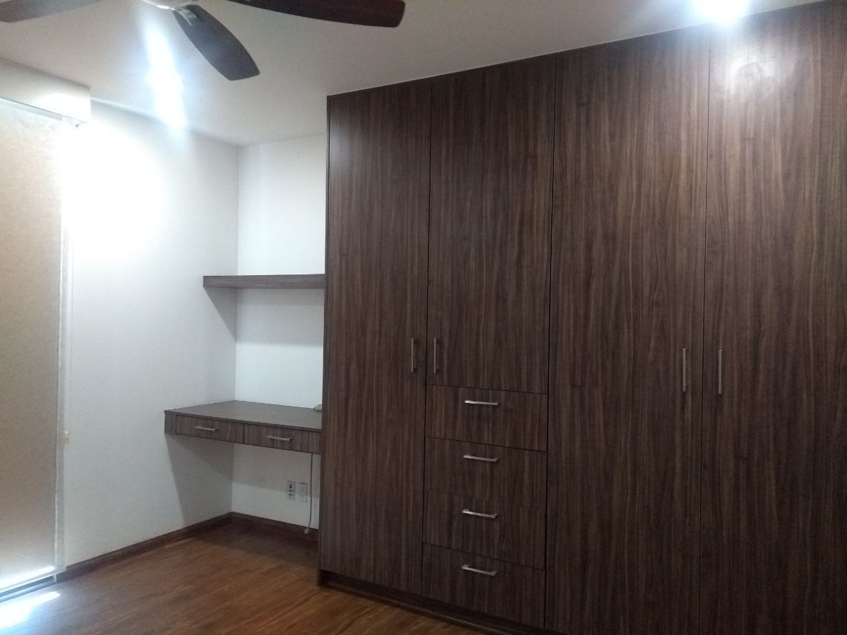 24 de 33: Closets en excelentes condiciones