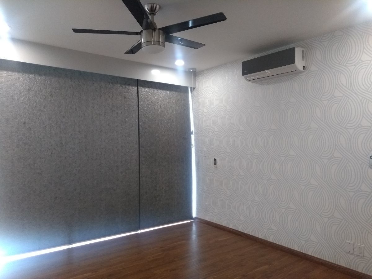 25 de 33: Cuarto principal