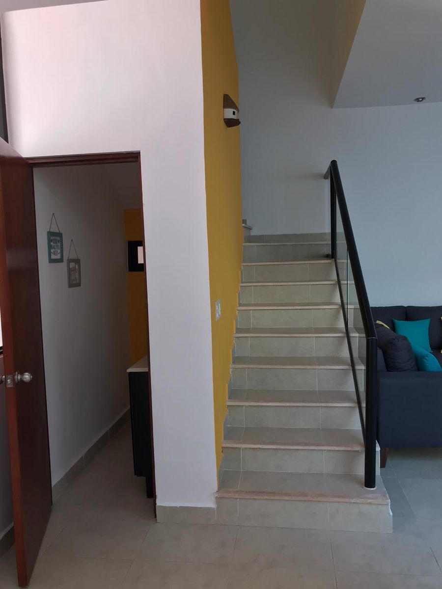 10 de 15: Town House amueblado 2 recámaras en Montes de Amé