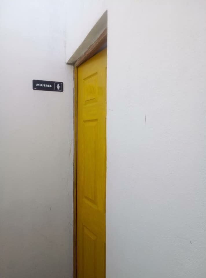 6 de 10: baños para hombres y mujeres