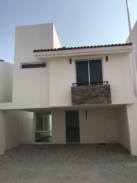 Casa nueva en Condominio 