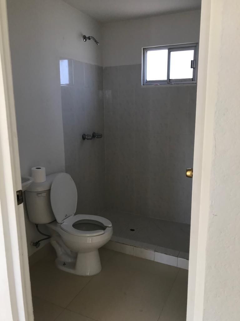 12 de 15: Baño  completo