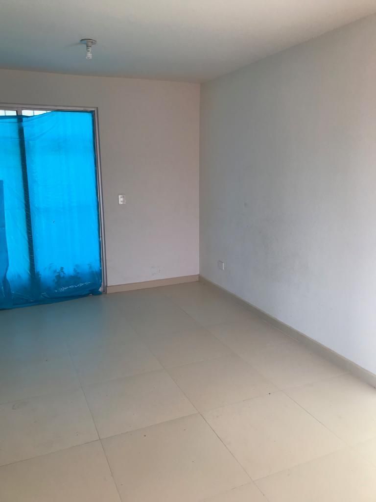 5 de 15: Sala comedor