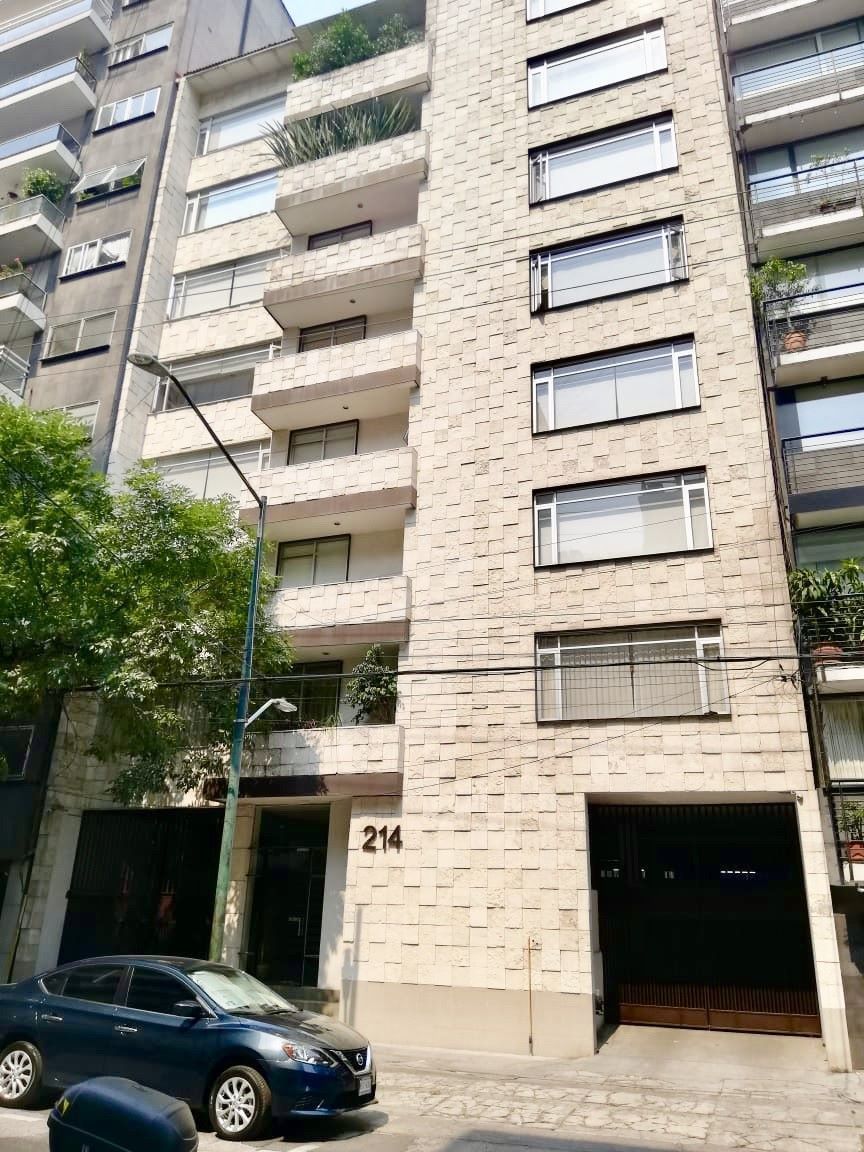 FACHADA DEL EDIFICIO.