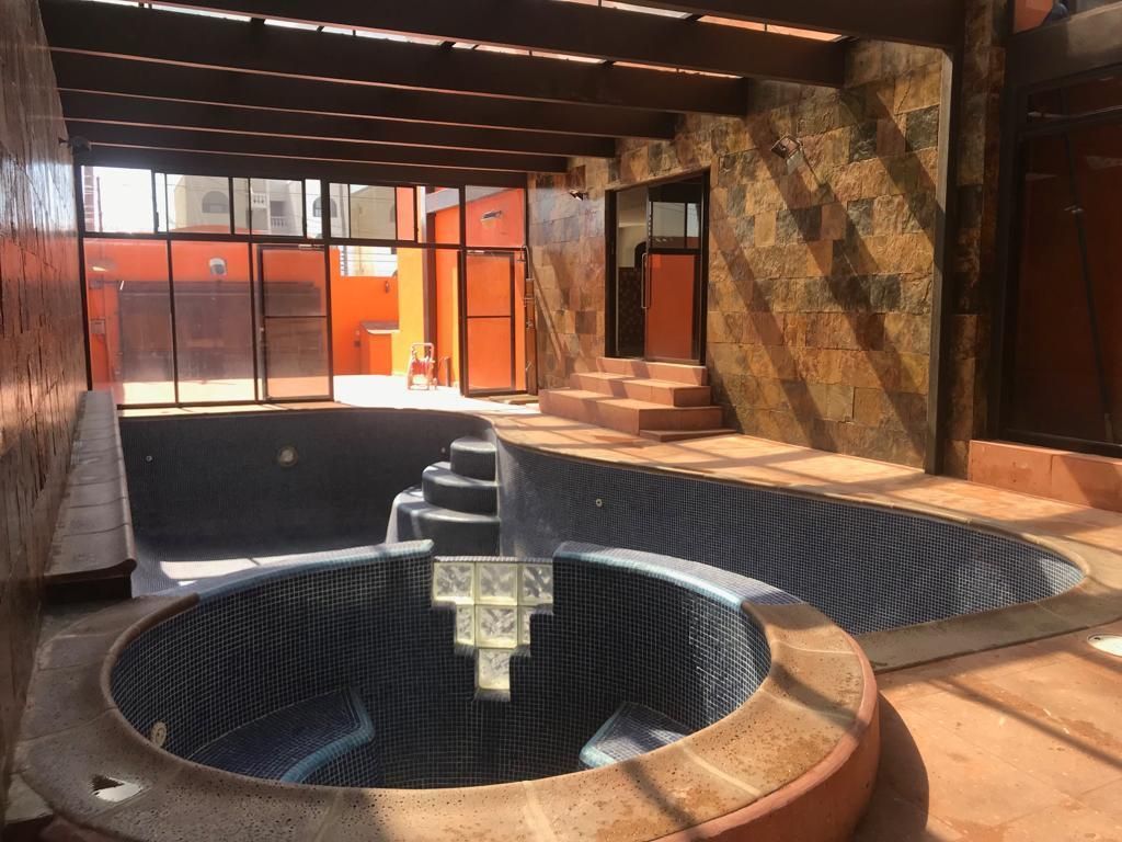 Preciosa casa en Venta ,Playas de Tijuana, finos acabados,alberca