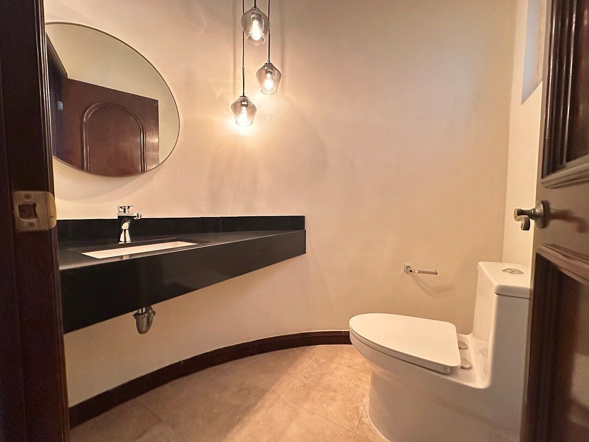 medio baño, foto 3 de 18